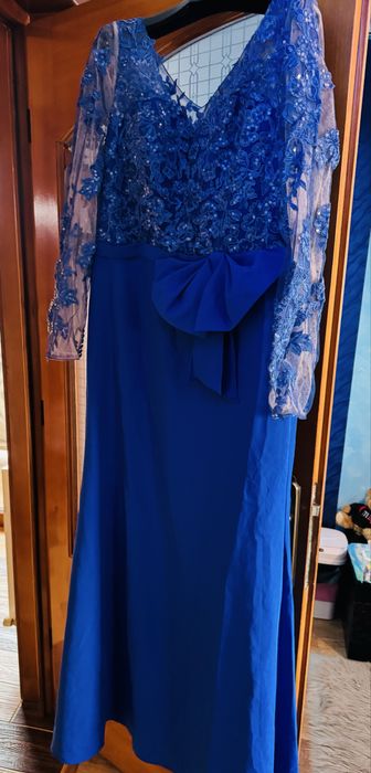 Vand rochie noua marimea 46