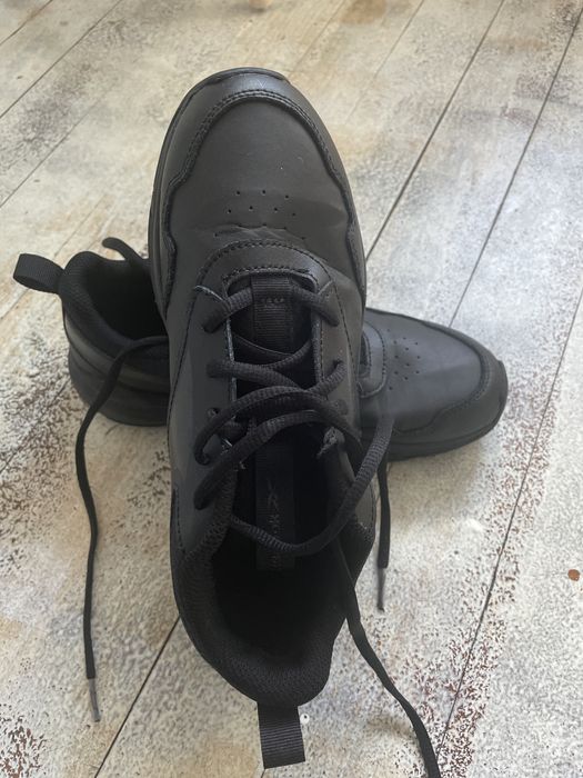 Кожени маратонки Reebok