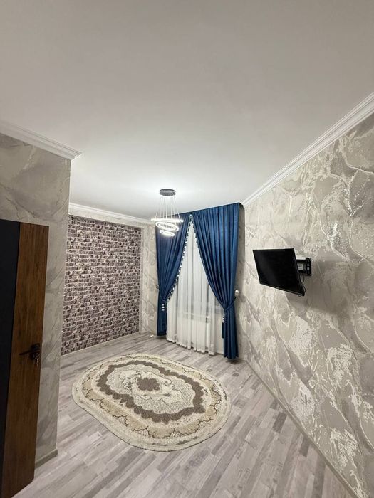 Яшнобод тумани Иззат новастройкада ижарага квартира бор