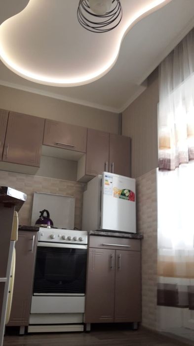 Посуточно 1 ком квартира на 2 этаже