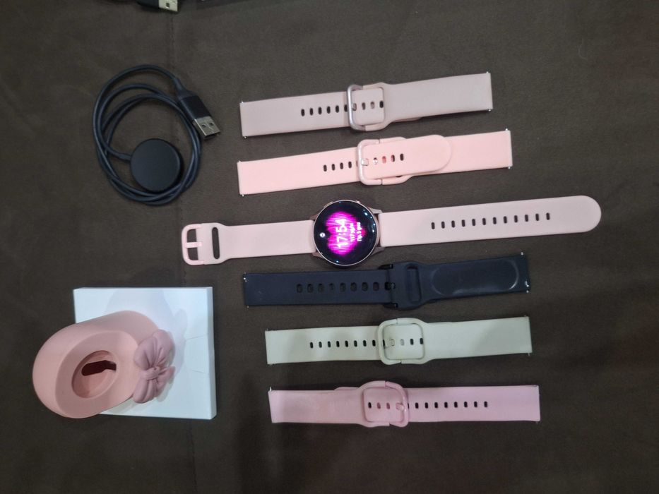 Продавам 2бр смарт часовници Samsung