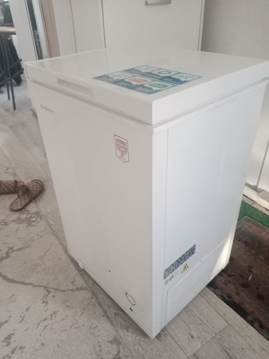 Продам морозильник.