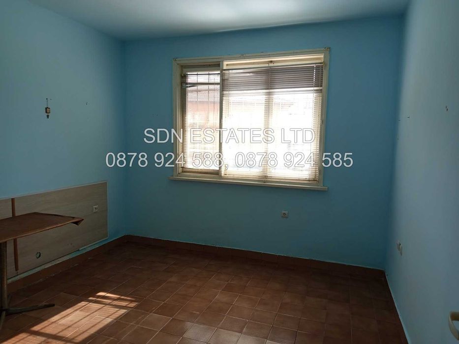 Продава се Къща в Казанлък - 160 кв.м за 861 €/кв.м - Снимка #12