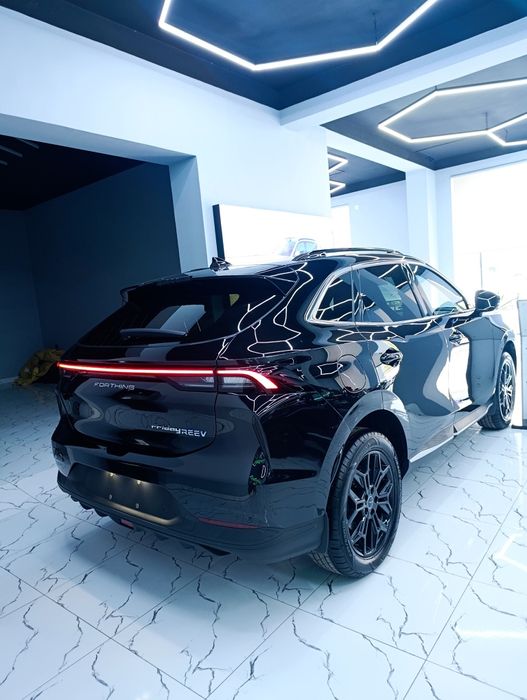 Dongfeng Forthing Friday Hybrid