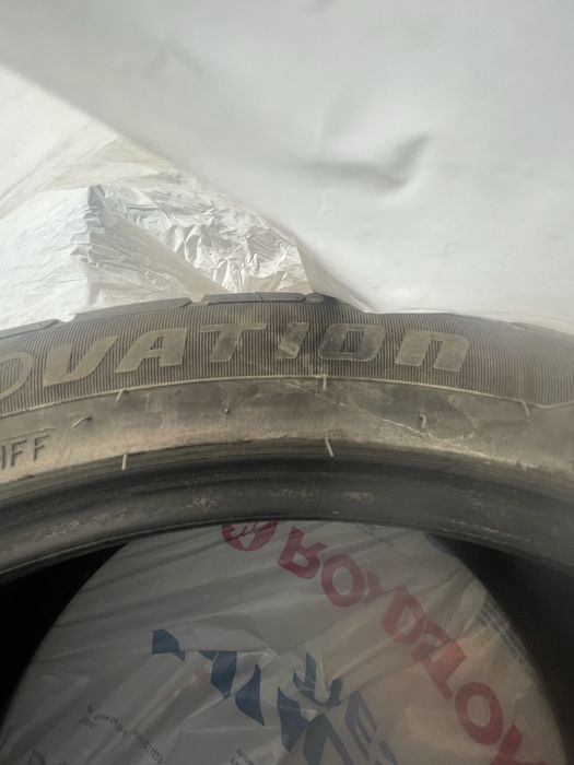 Шины 295/35/21 летние