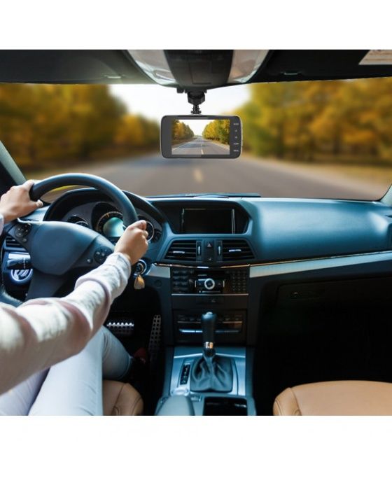 Лукс FullHD Видеорегистратор с камера за паркиране парктроник видео