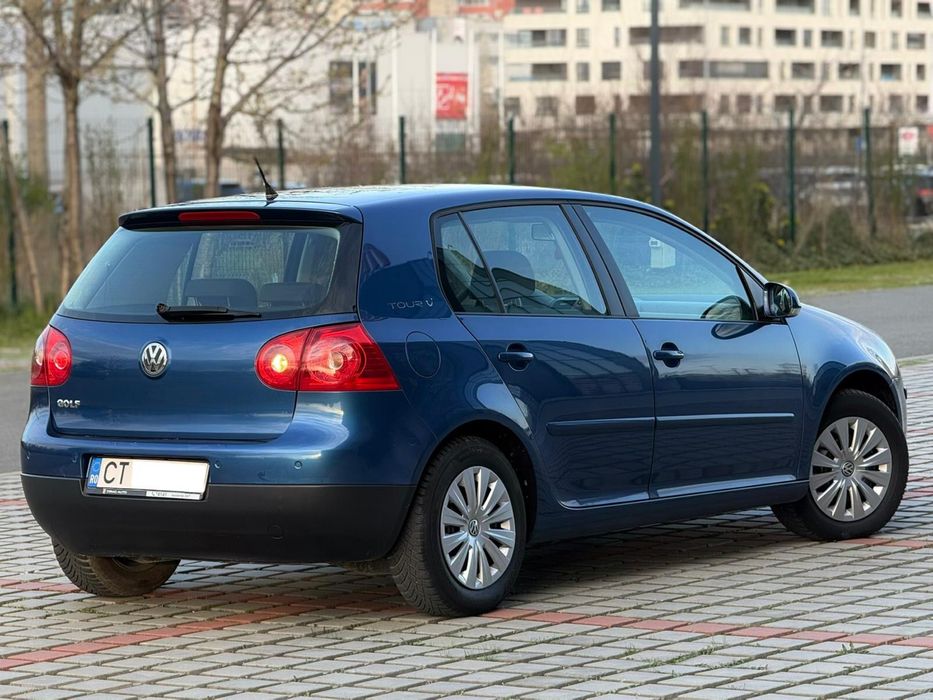 Vw Golf 5 [ Tour ] 1.4 Benzina . { 2008 } Proprietar  Stare Forte buna