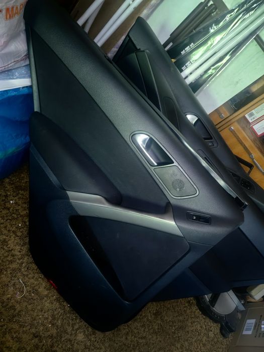 4 бр кори за Тигуан 2009г