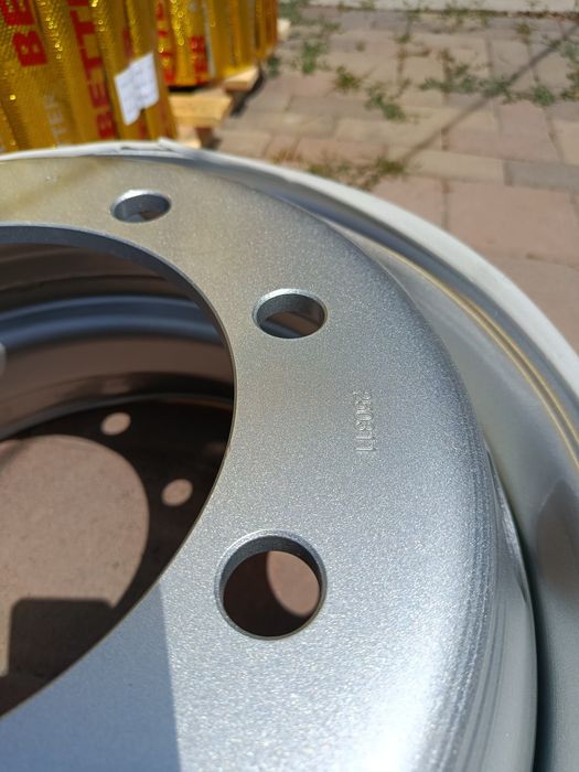 Диски колесные 19.5 Мерседес