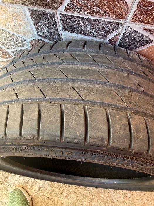 Летни Гуми 245 40 17