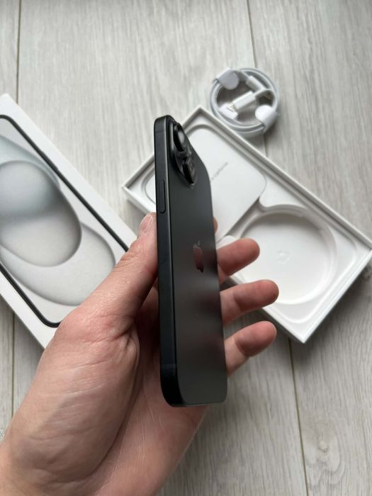 Iphone 15 full box