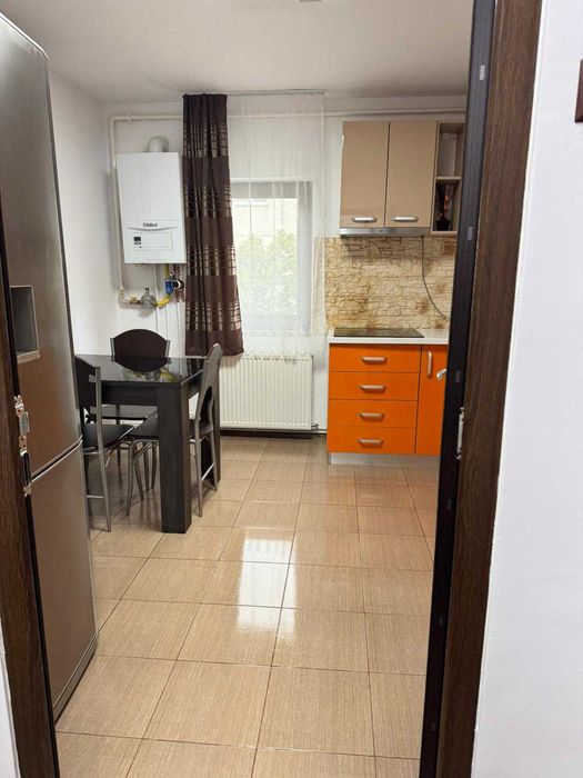 Apartament Chirie 2 camere complet mobilat utilat zona Prundu Pitesti: parcare, centrala proprie