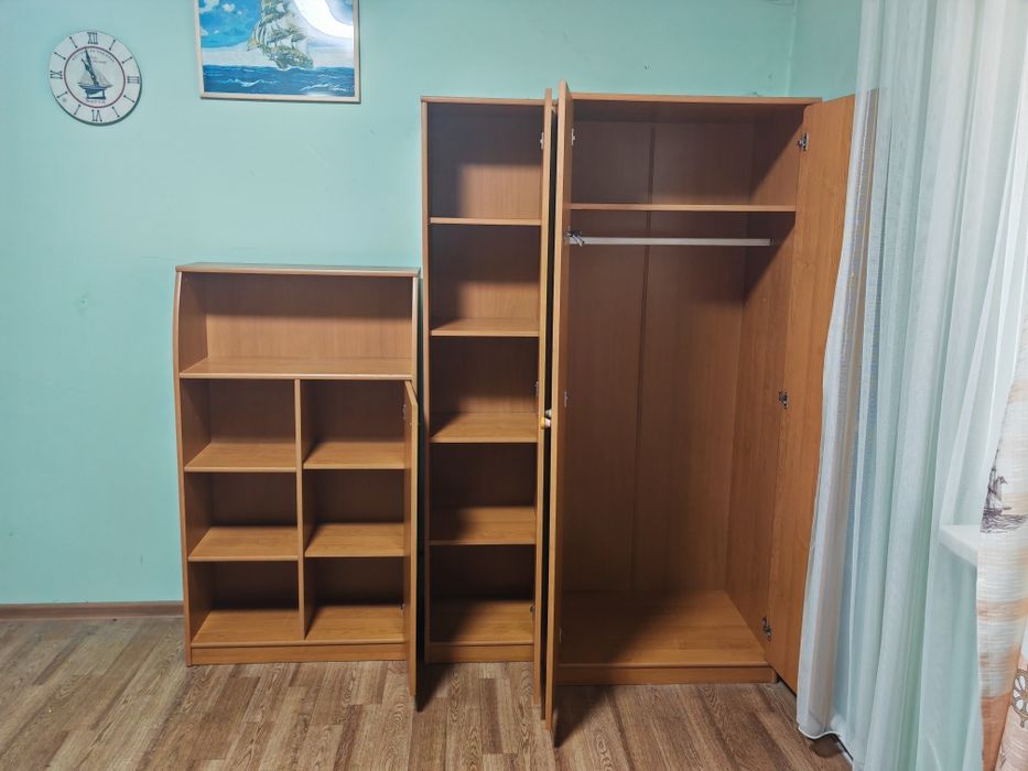 Продам гарнитур для подростка
