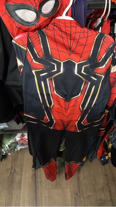 Человек паук спайдермен