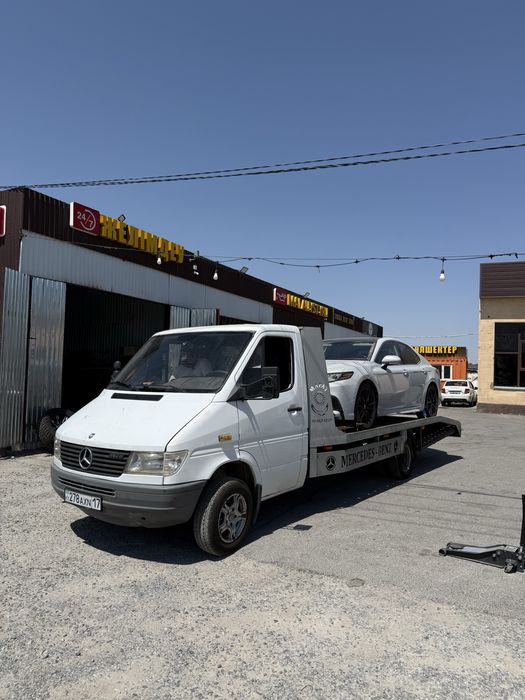 Эвакуатор Mercedes Benz 24/7