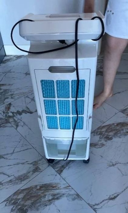 Воздухоохладитель Midea AC100-A