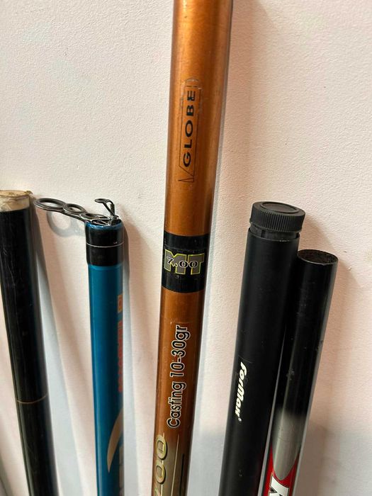 7 броя въдици с калъф и рибарски стол