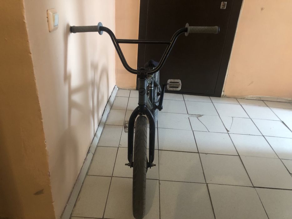 Продам бмх дешево