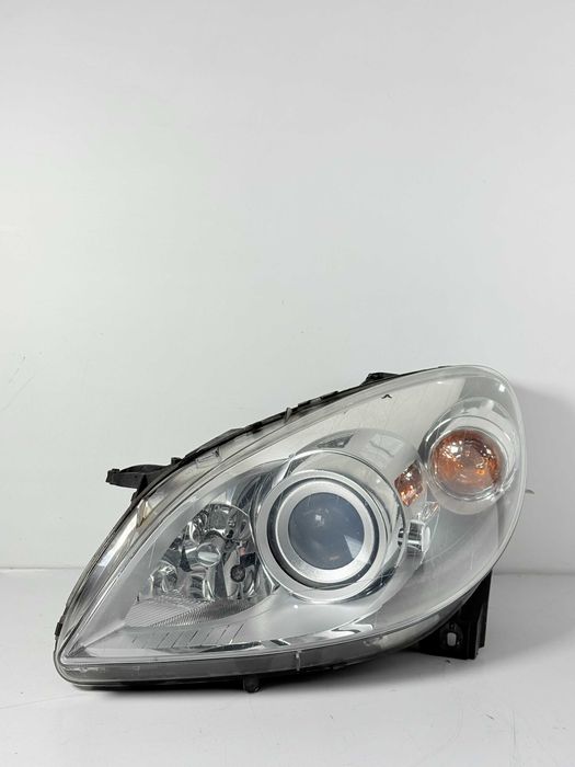 Ляв Фар Мерцедес Б Класа W245 (05-11г) Lqv Far Mercedes B Class W245 OEM: A1698204561
