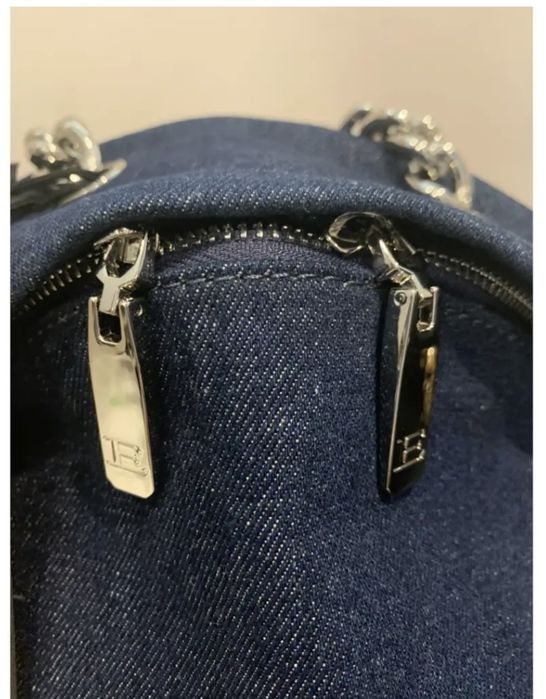 Rucsac Ermanno Scervino, Nou