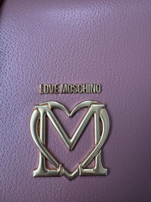Розова дамска чанта Love Moschino