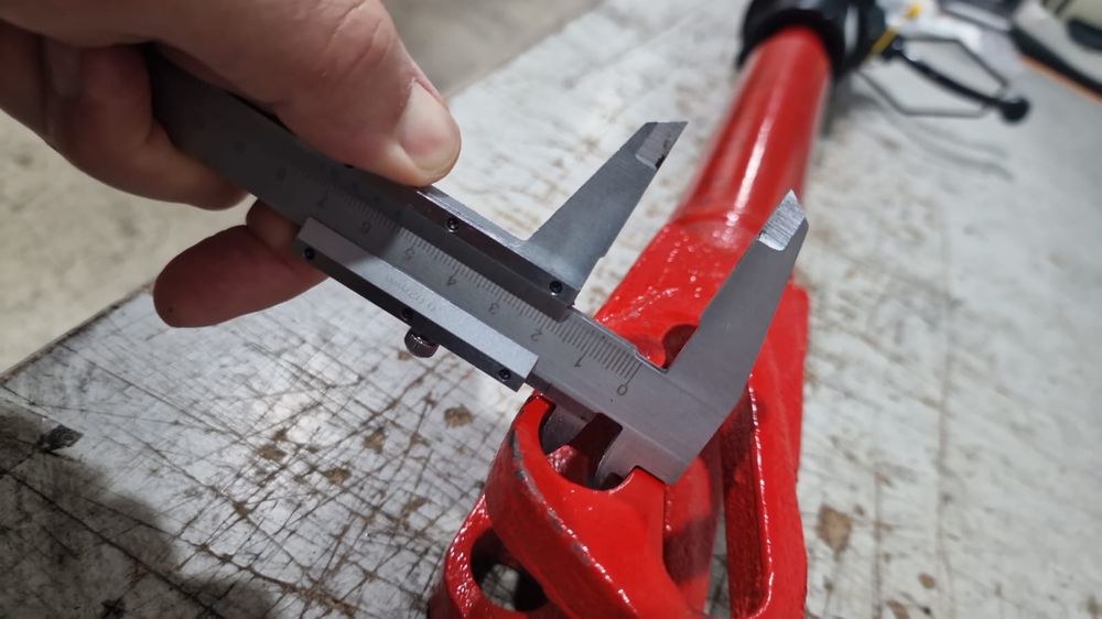 Tirant stabilizator vertical Tijă reglabila tirant lateral tractor DT