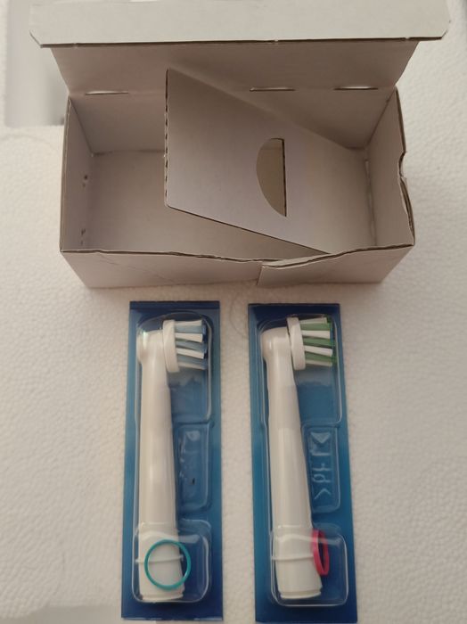 Set 2 Periute de dinti electrica ORAL-B Smart 4 4900, 40000 pulsatii/min, Curatare 3D, 3 programe, 2 capate, roz/negru