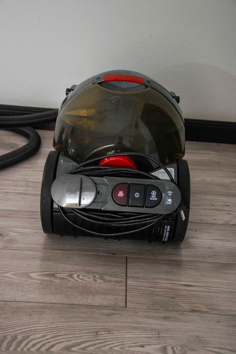 Моющий пылесос Bissell