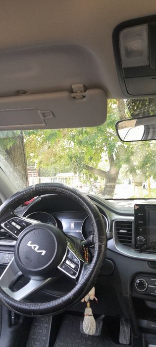 Продаётся  KIA CEED  2023 г