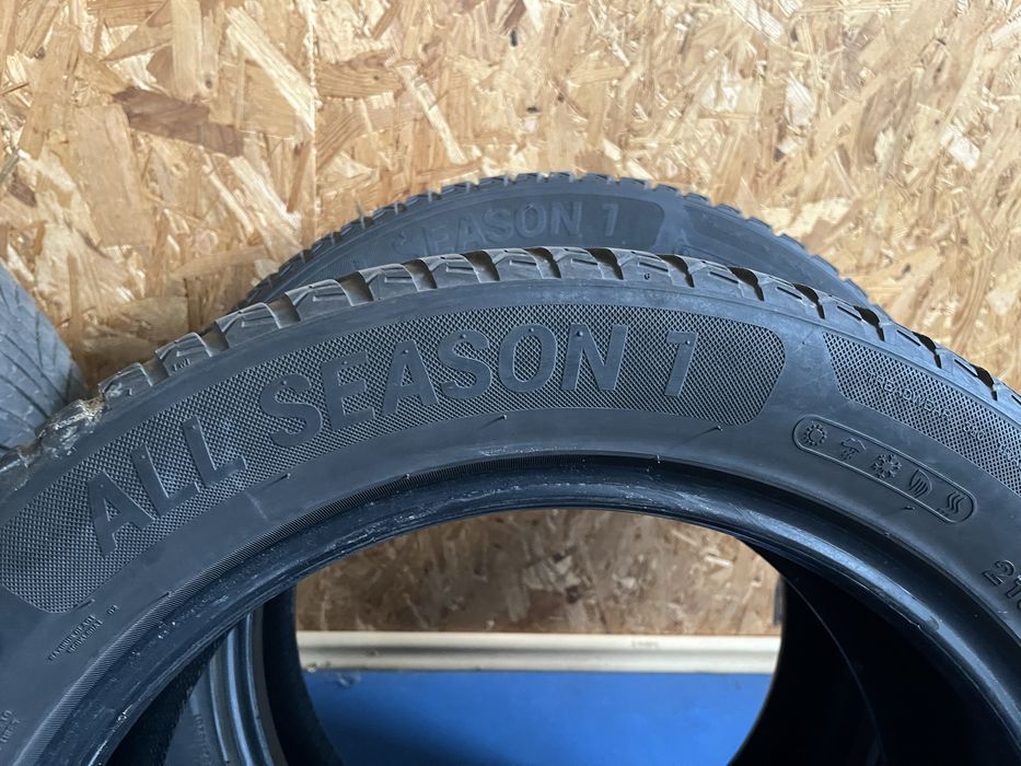 Anvelope BERLIN TIRES ALL SEASON 1 215/55 R17