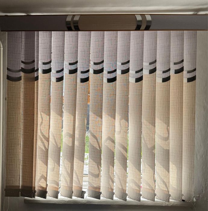 4 комплекта жалюзи, б/у