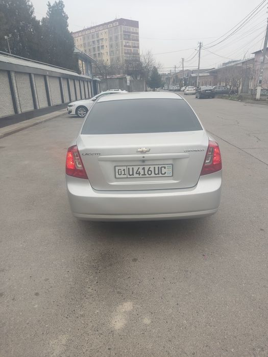 Лассетти сотилади