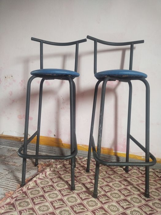 Бар стол сатылады