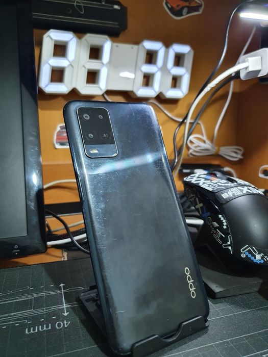 OPPO A54 телефон
