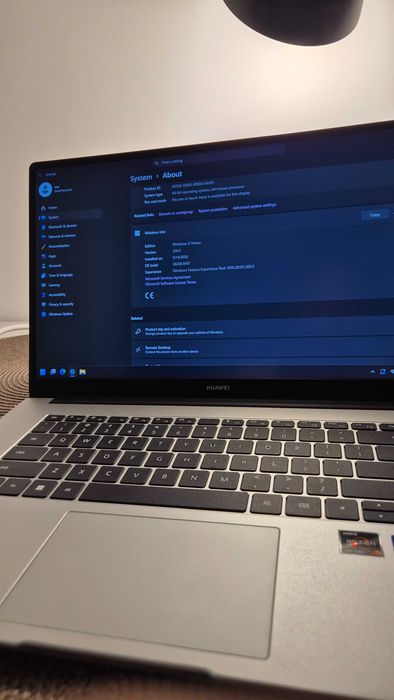 Matebook D15-  10/10