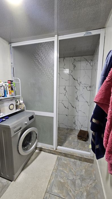 Продаётся дом По цене  земли срочно 4.5 соток