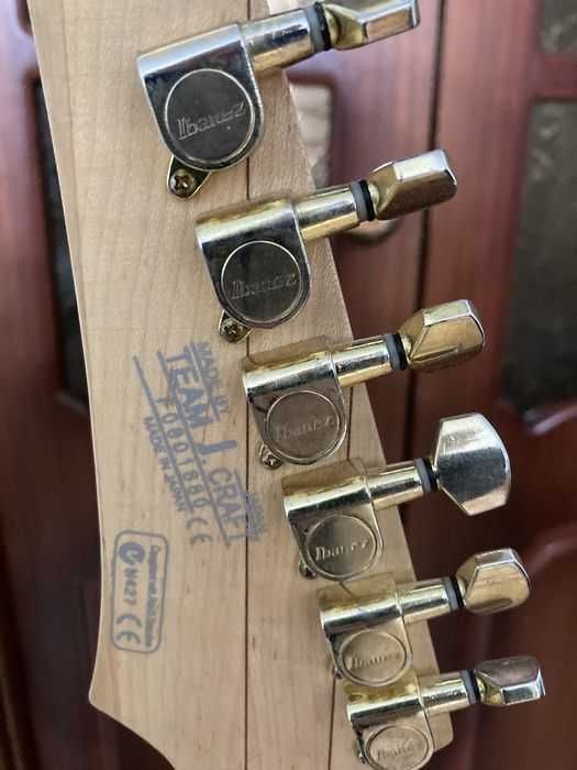 Продам электрогитару Ibanez Steve vai Jem