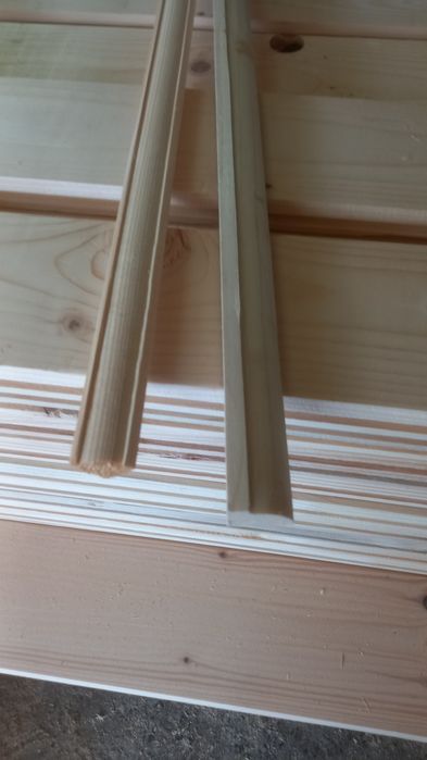 Plintă /colțare din lemn