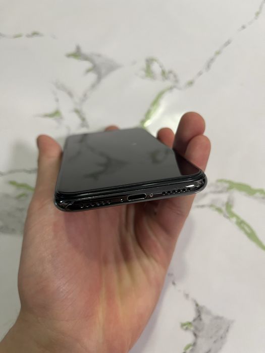 Продается «Айфон Х» срочно