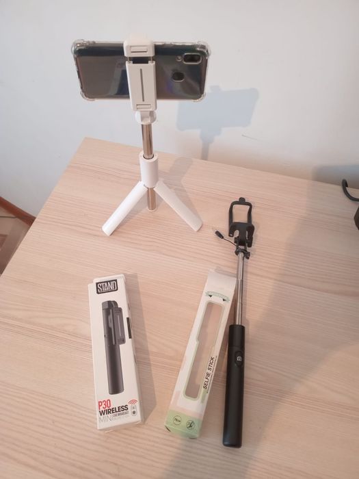 Штативы для селфи и монопад