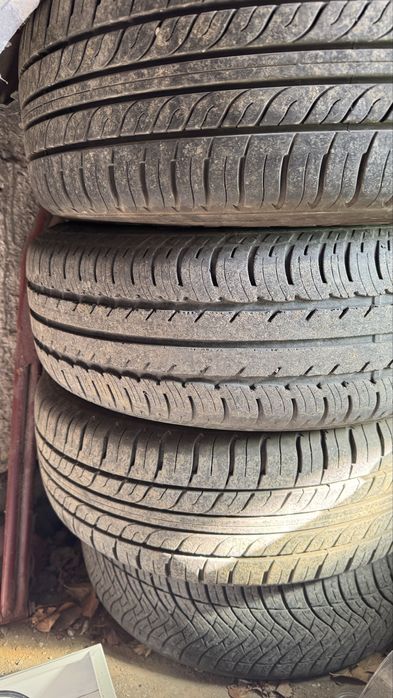 Продам шина 15 с дисками комплект