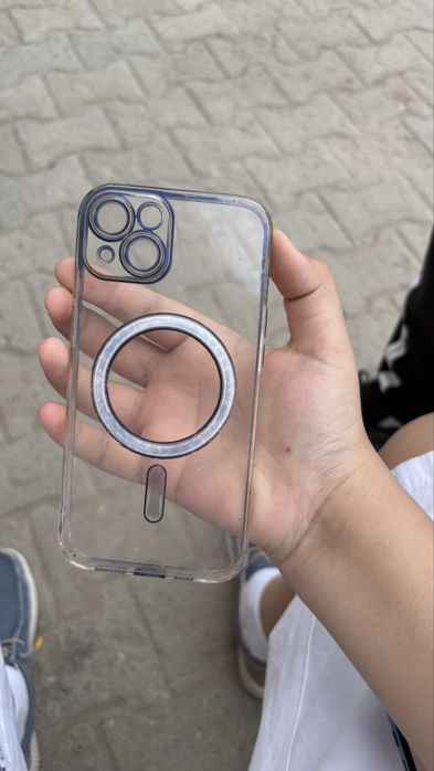 Продам iphone 13 128gb