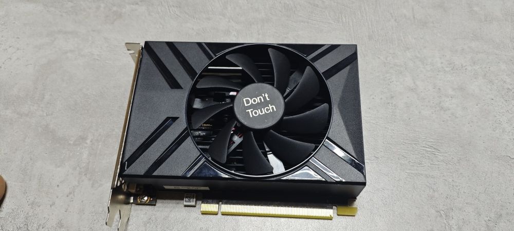 Видеокарта gtx1650 4gb