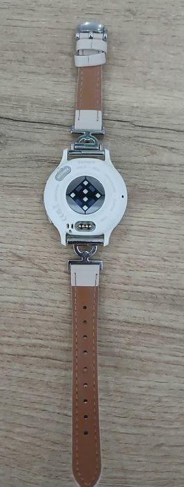 Часовник Garmin VENU 3S