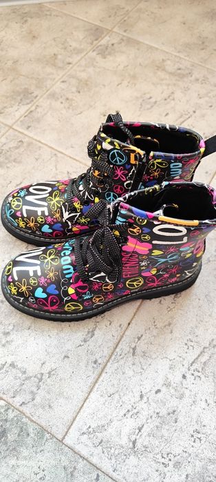 Зимни боти за момиче 36 номер!