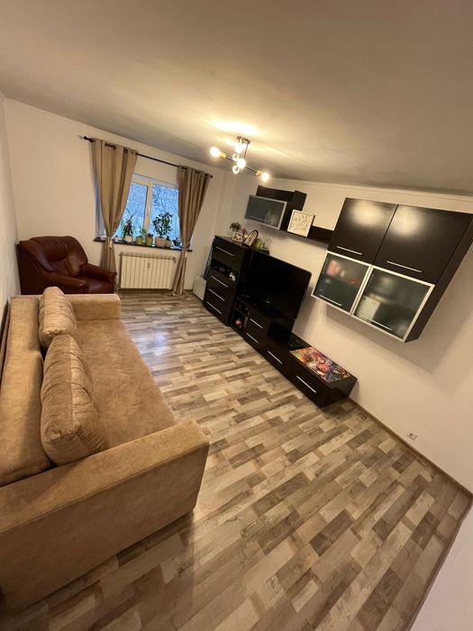 Apartament 2 camere Dristor- Direct proprietar- zona linistita