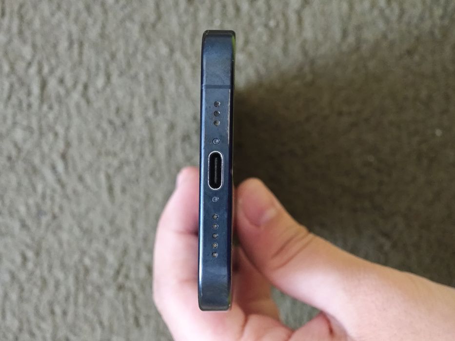 iPhone 15 pro 128G