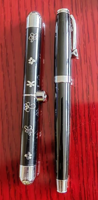 2 Писалки и един химикал UNGARO