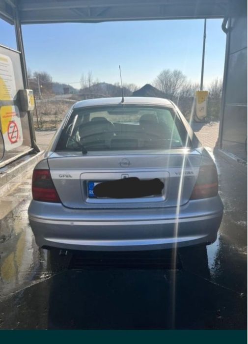 Opel vectra benzina
