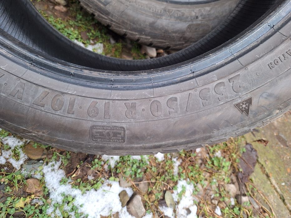 Anvelope pentru suv 4x4  255 50 19 si 235 50 19